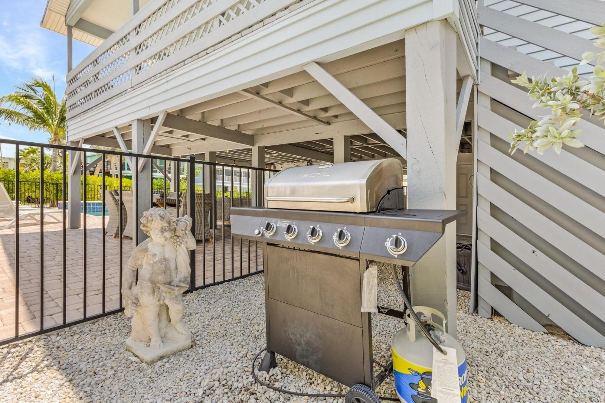 Shells N Sunshine: Beachside Getaway near Fort Myers Villa Fort Myers Beach Exterior photo